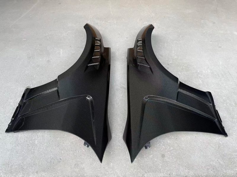 High Quality Carbon Fiber vented Fender for 350Z Z33 Nismo 3 Fenders Carbon Fiber Perfect Fitment
